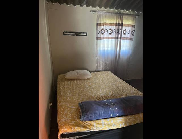 2 BEDROOM HOUSE RENTED IN UMLAZI P